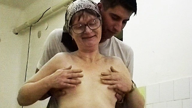 Goldwin Pass - Skinny 83 Years old Mom Gets a Dick