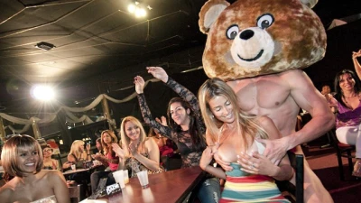 DANCING BEAR - these Hoes can't Resist Big Cock in their Face