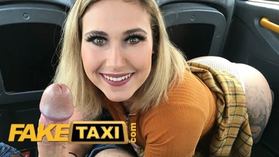 Fake Taxi - Red August Pays her Driver John in Pussy since she didn't have Pound Notes