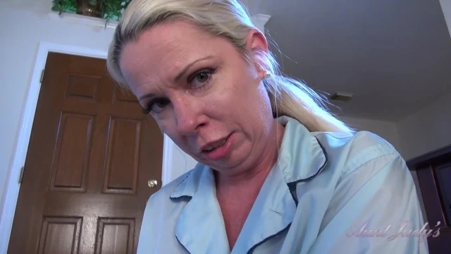 Aunt Judy's - your Hairy MILF Step-Auntie Liz Helps you with your Workout (POV)